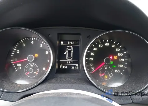 2013 Volkswagen Golf 2.5L 4-Door from USA, damaged, VIN WVWDB7AJ1DW121084